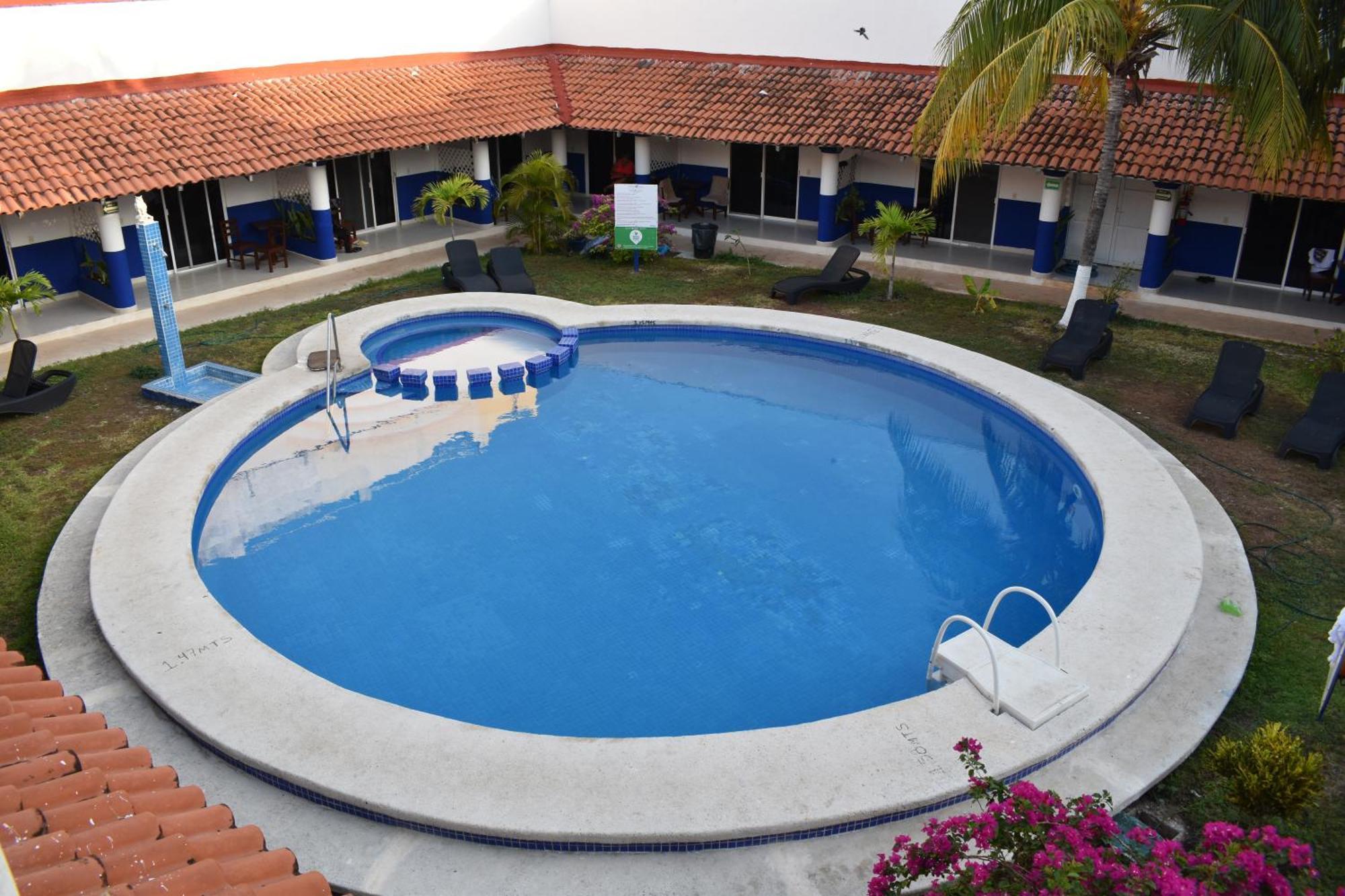 Hotel Plaza Almendros, Isla Mujeres Buitenkant foto