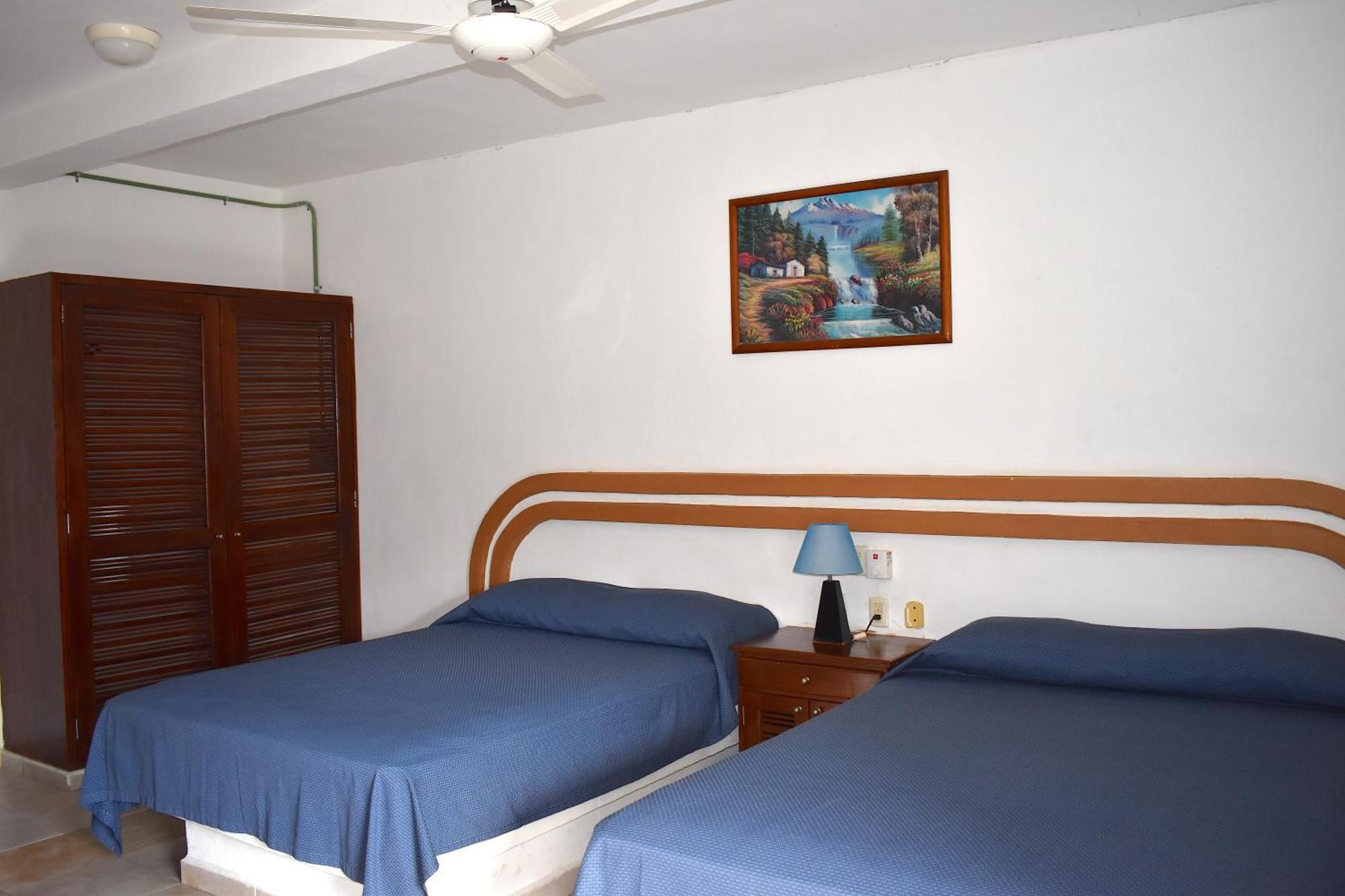 Hotel Plaza Almendros, Isla Mujeres Buitenkant foto