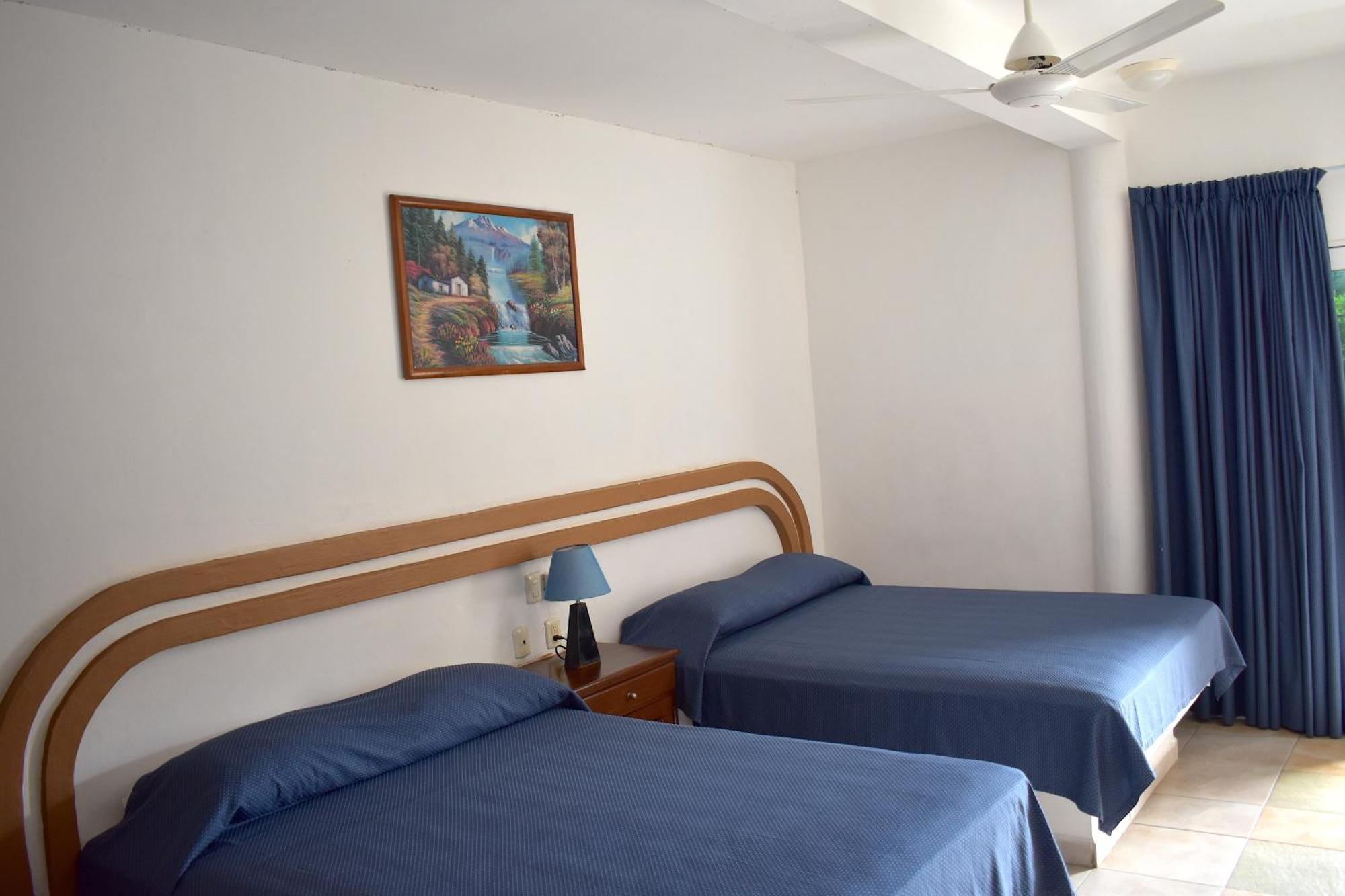 Hotel Plaza Almendros, Isla Mujeres Buitenkant foto