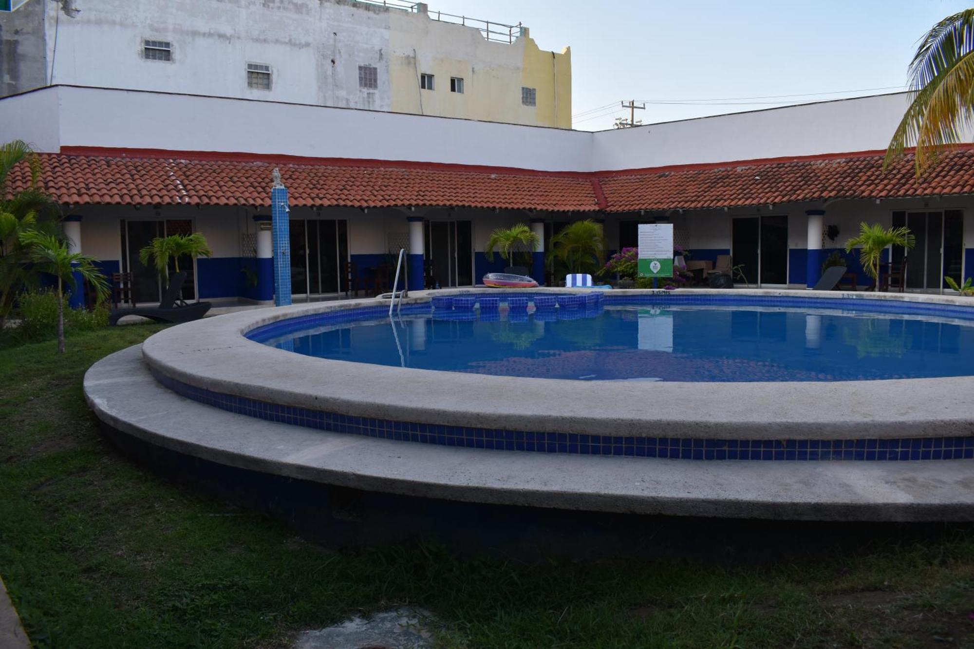 Hotel Plaza Almendros, Isla Mujeres Buitenkant foto