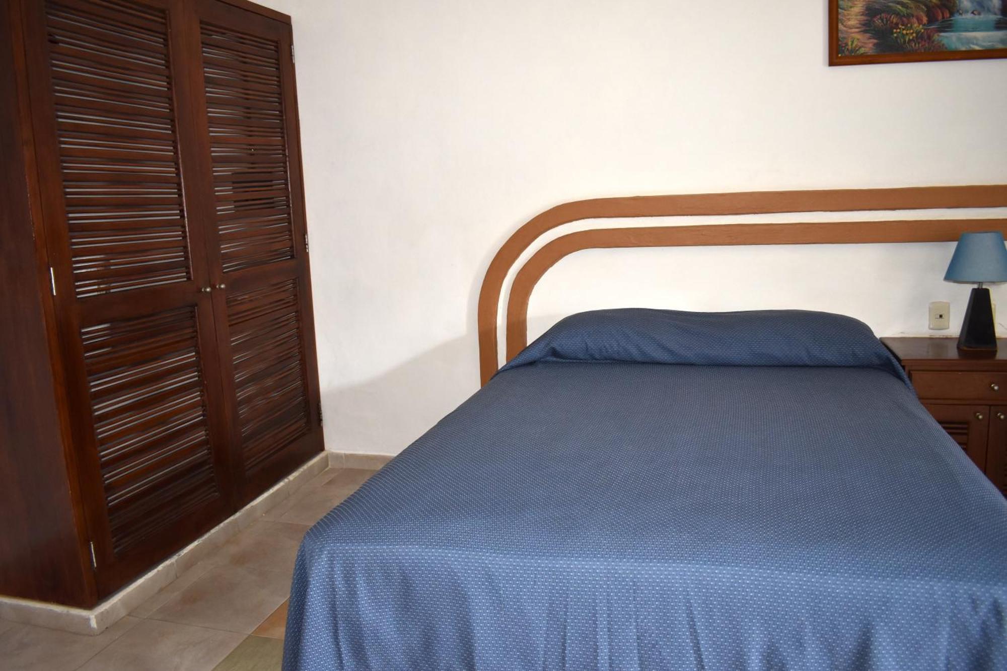 Hotel Plaza Almendros, Isla Mujeres Buitenkant foto