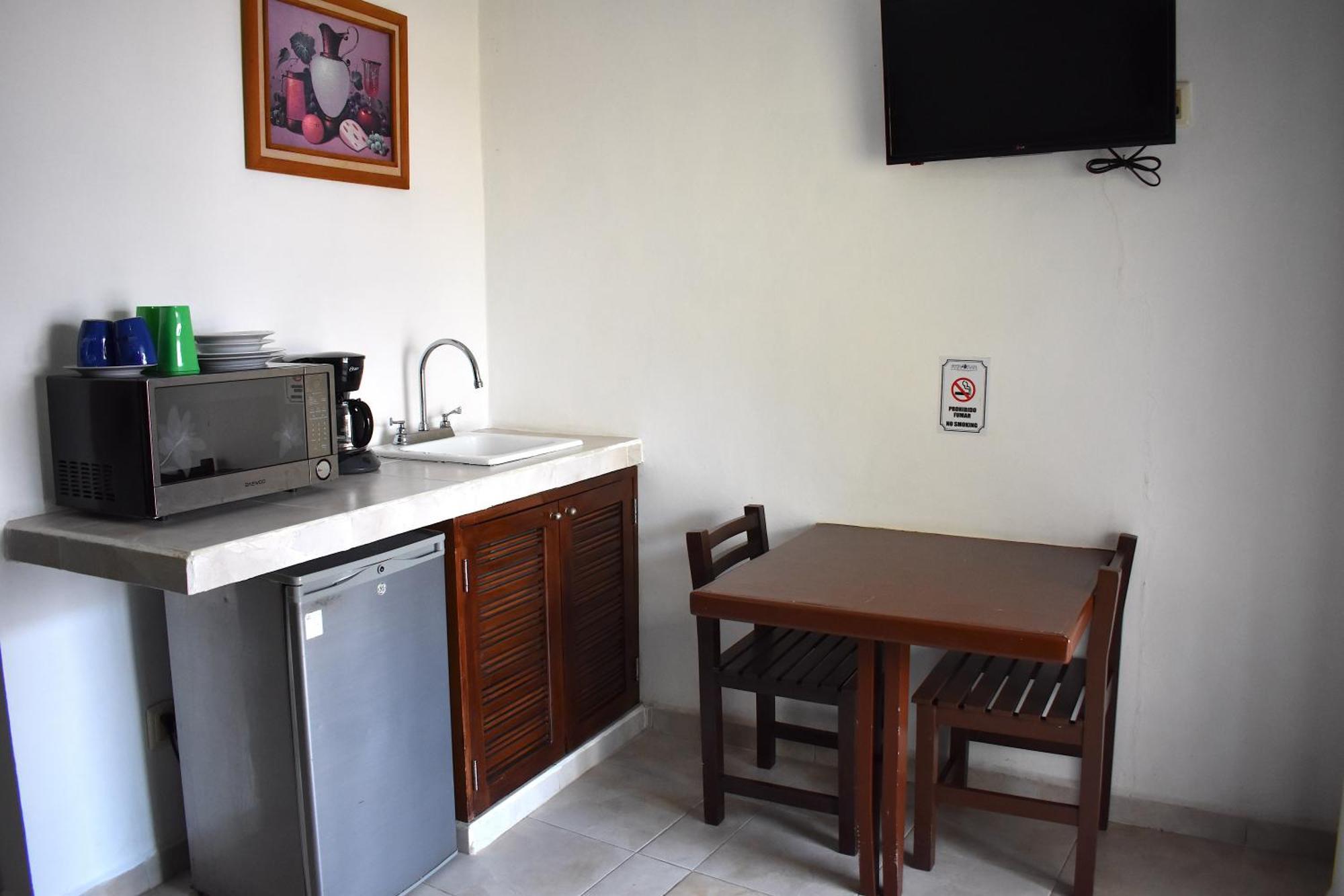 Hotel Plaza Almendros, Isla Mujeres Buitenkant foto