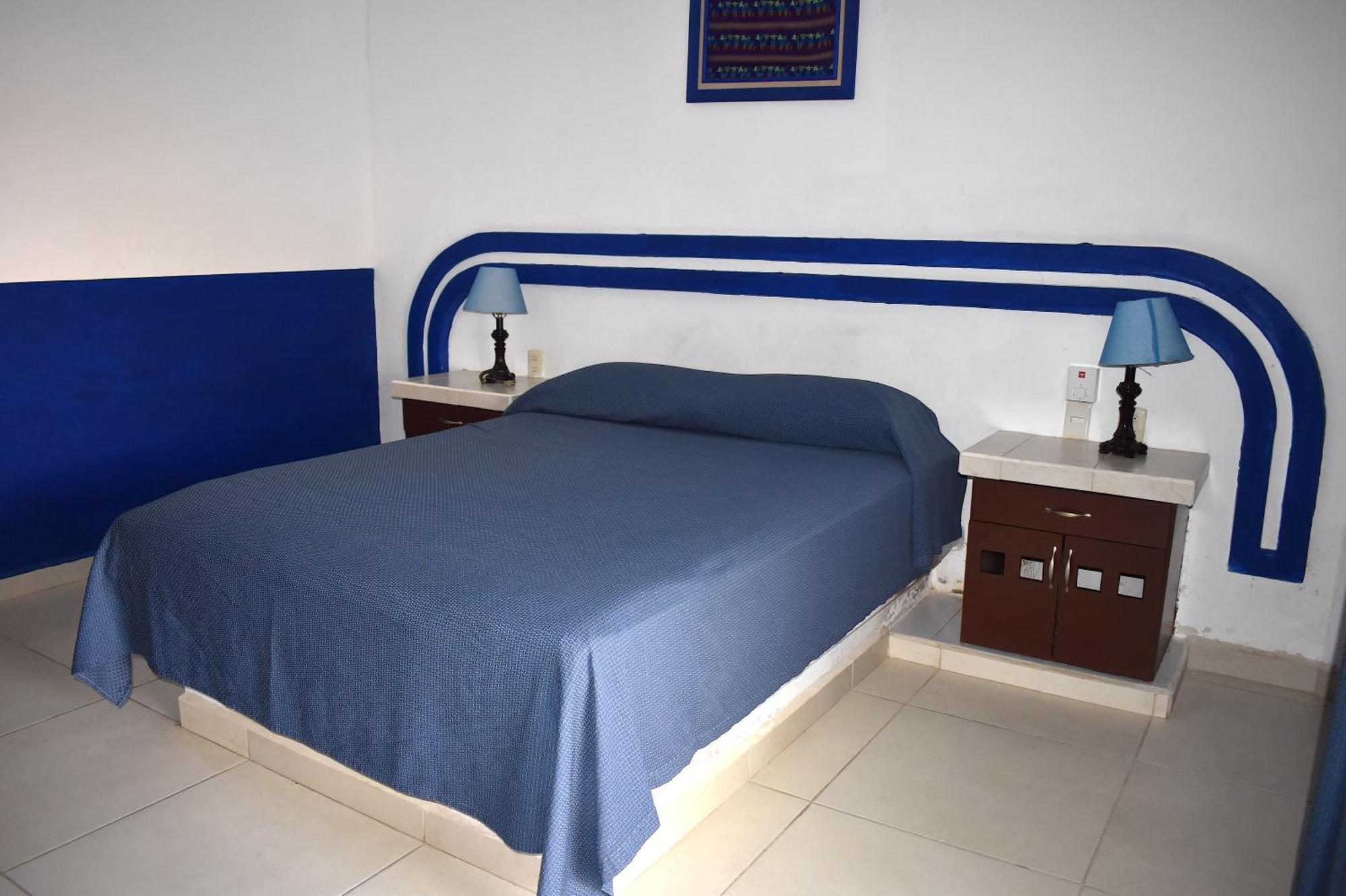 Hotel Plaza Almendros, Isla Mujeres Buitenkant foto