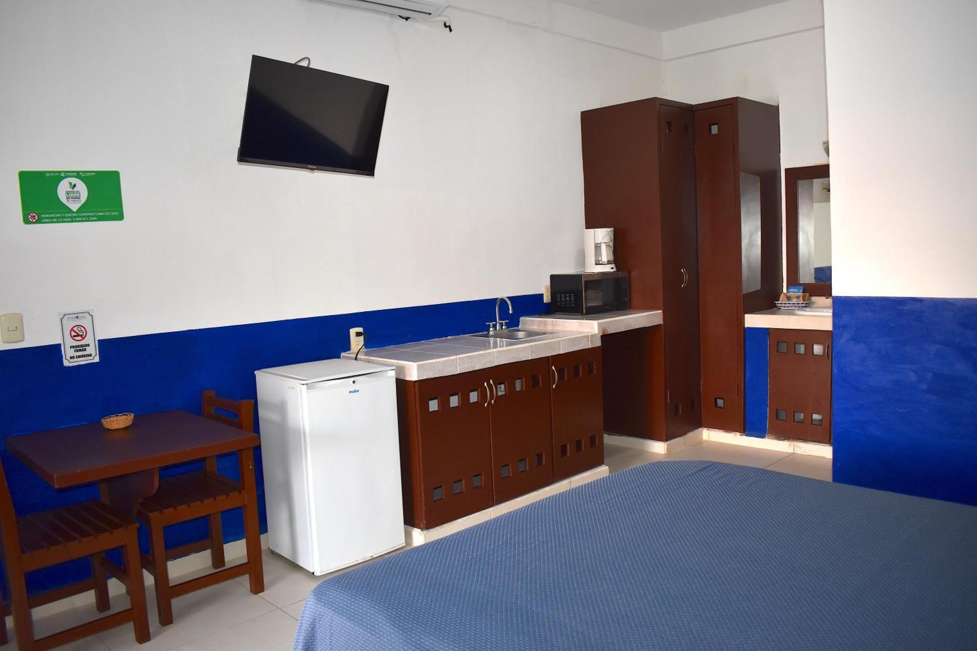 Hotel Plaza Almendros, Isla Mujeres Buitenkant foto